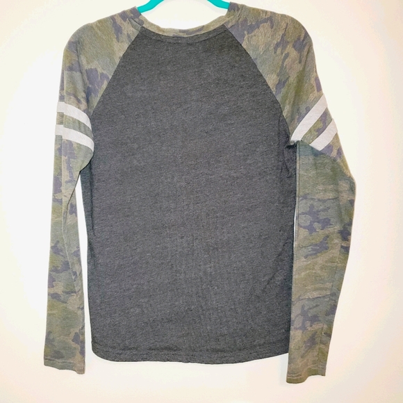 Live and Tell "This is God's Country" Long Sleeve Graphic Tee 282 - Picture 8 of 8